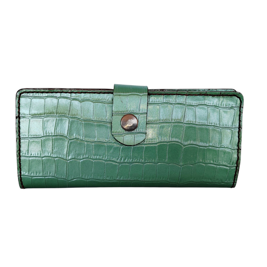 Cartera Andrelet Verde Cedar Complemento Oficial · Grabado Cocodrilo · Cuero de Res